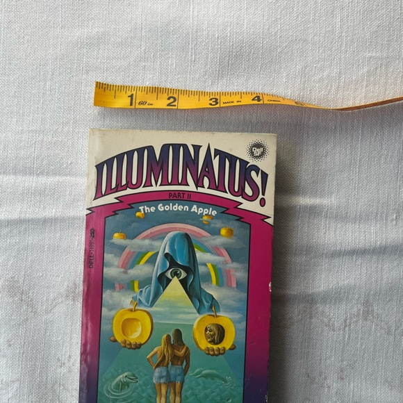 Illuminatus! Part II: The Golden Apple Book - Picture 14 of 16